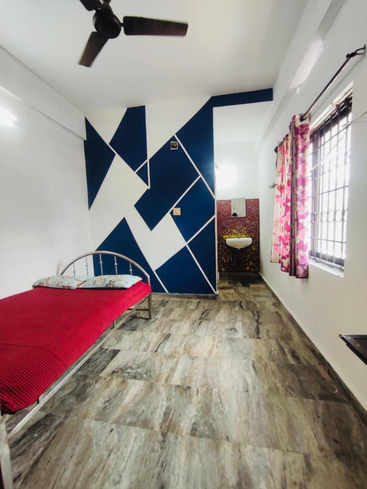 Omega Tourist Home Thrissur Extérieur photo